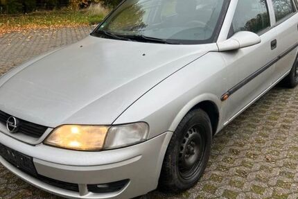 Opel Vectra 185.000 km 699 € Chemnitz 09123
