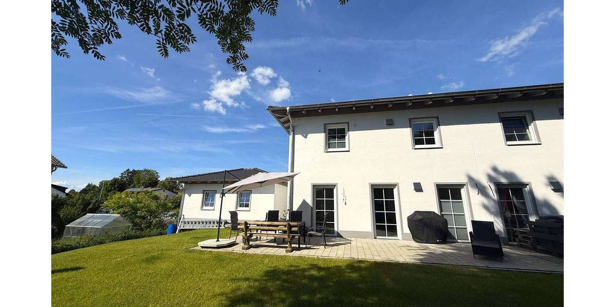 Doppelhaushälfte Ortenburg - 5 Zimmer, 134 m&sup2;, 448.000&euro; | Angebot:26187800