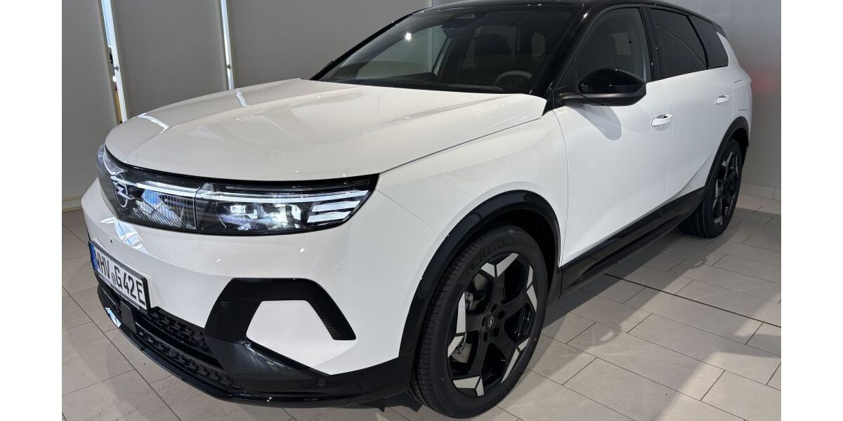 Opel Grandland (X) 5.726 km 54.990 &euro; Wilhelmshaven 26389