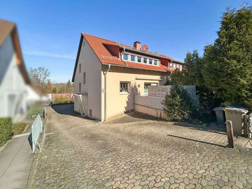 Haus zum Kaufen in Northeim 179.900 € 158.93 m²