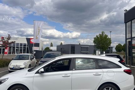 Hyundai i30 67.000 km 14.980 &euro; Erftstadt 50374