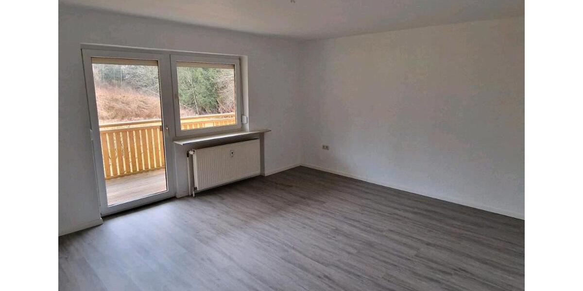 Mehrfamilienhaus, Wohnhaus Regen - 15 Zimmer, 342 m&sup2;, 2.000&euro; | Angebot:26183423