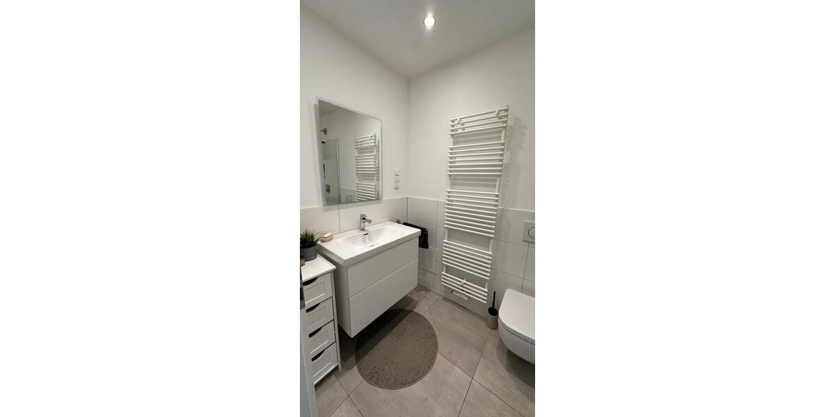 Erdgeschoßwohnung Düsseldorf Stadtbezirk 3 - 3.5 Zimmer, 66 m&sup2;, 1.330&euro; | Angebot:25406305