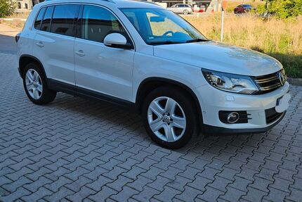 VW Tiguan 191.561 km 11.600 &euro; WÖRTH AN DER DONAU 93086
