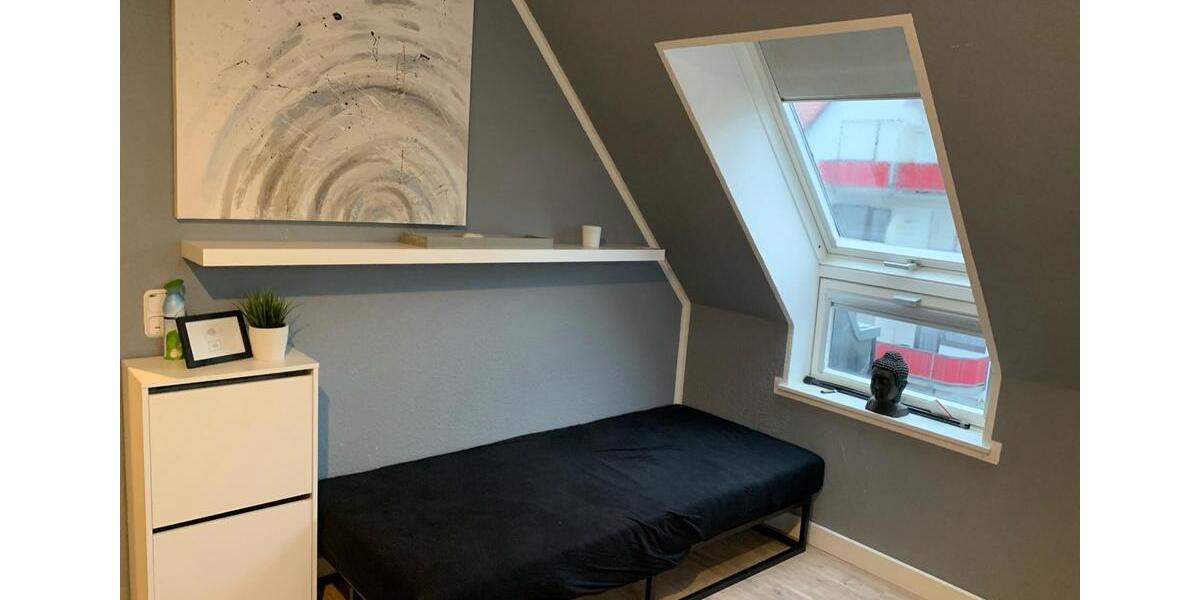 Etagenwohnung Bobenheim-Roxheim Roxheim - 1.5 Zimmer, 33 m&sup2;, 465&euro; | Angebot:25936676