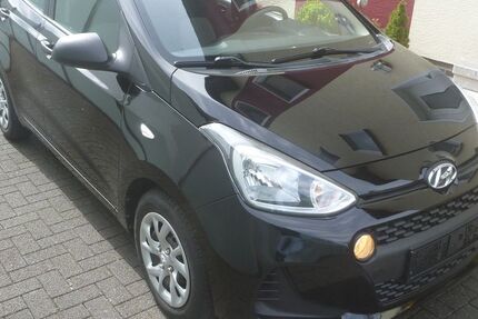 Hyundai i10 77.600 km 6.850 &euro; Verl 33415