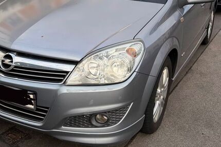 Opel Astra 327.000 km 1.999 &euro; Speyer 67346