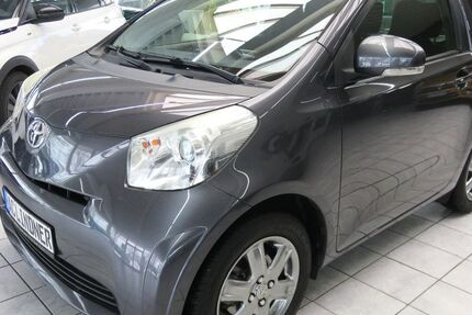Toyota IQ 86.619 km 7.990 &euro; Dessau-Roßlau 06847