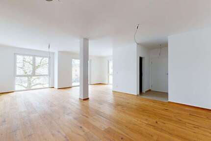 Wohnung zum Mieten in Ahrensfelde 2.000 € 100 m² 4 zimmer