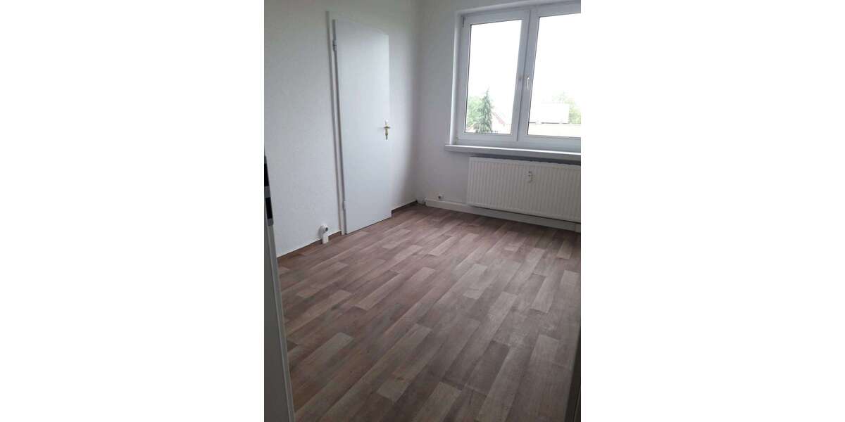 Erstbezug nach kompletter Renovierung. 3 zimmer