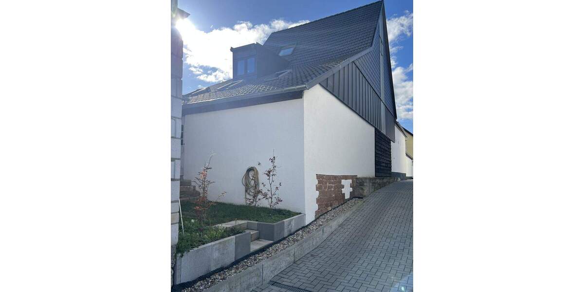Mehrfamilienhaus, Wohnhaus Mutterstadt - 8 Zimmer, 250 m&sup2;, 770.000&euro; | Angebot:25659282