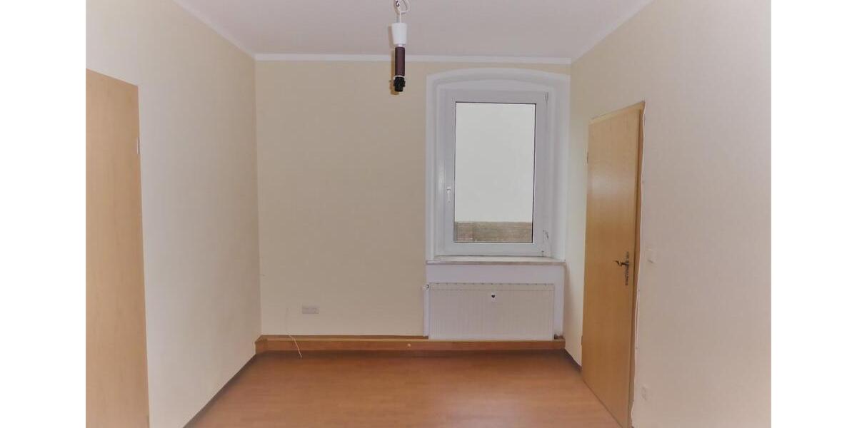 Etagenwohnung Niesky - 2 Zimmer, 44 m&sup2;, 230&euro; | Angebot:26195910