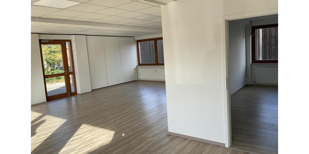 Gewerbeobjekt Gunzenhausen - 1.095&euro; | Angebot:26235769
