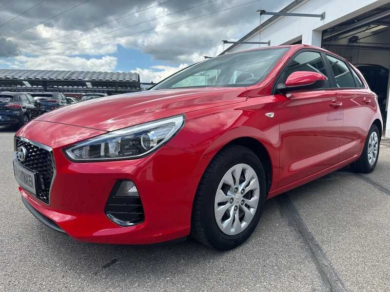 i30