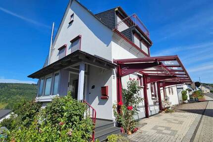 Haus Bullay - 4 Zimmer, 101 m&sup2;, 345.000&euro; | Angebot:25984271