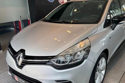 Renault Clio 62.000 km 11.900 &euro; Hamburg 22547