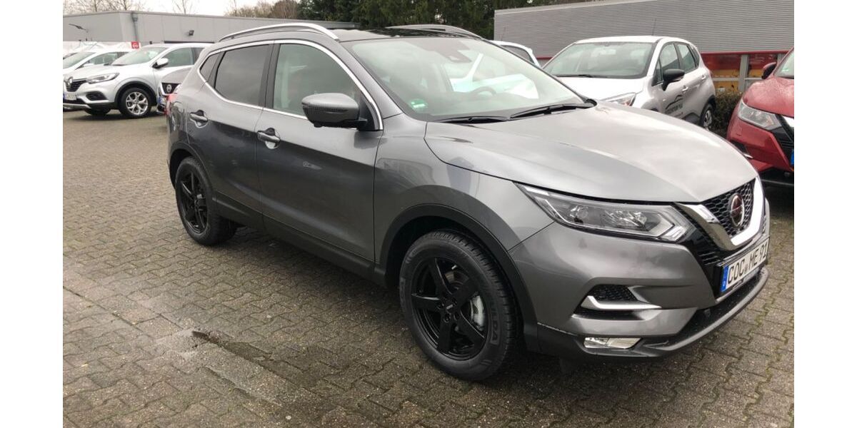 Nissan Qashqai 45.000 km 17.000 &euro; Valwig 56812
