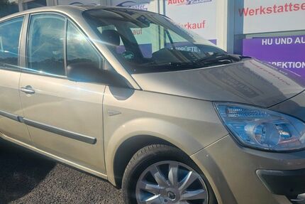 Renault Scenic 110.000 km 3.999 &euro; Frankfurt am Main 60388