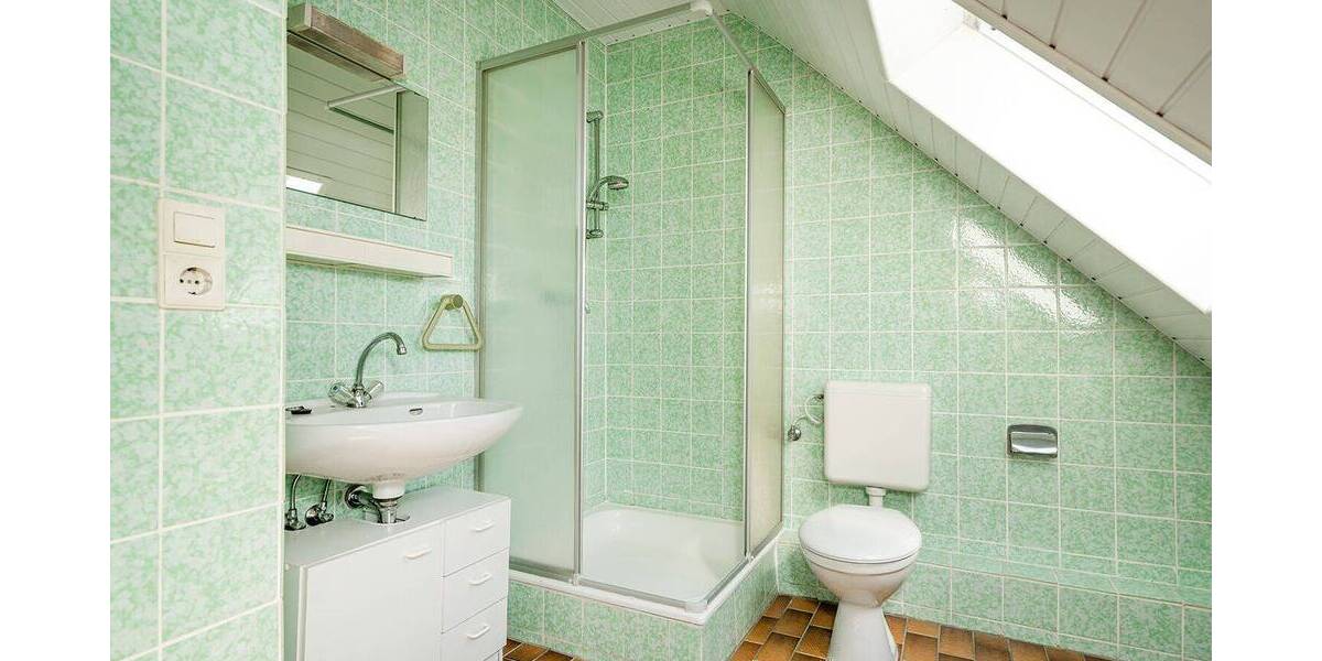 Einfamilienhaus Blomberg - 1 Zimmer, 240 m&sup2;, 399.000&euro; | Angebot:26815807