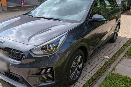 Kia Niro 24.866 km 18.800 &euro; Hamburg 22589