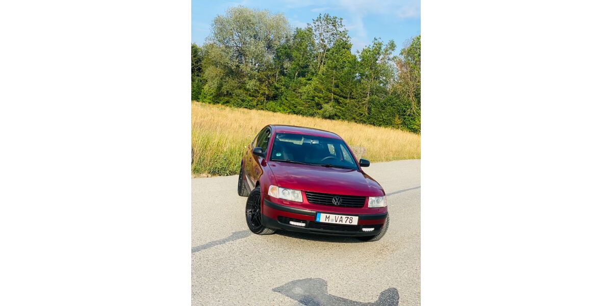 VW Passat 252.000 km 2.199 &euro; Haar 85540