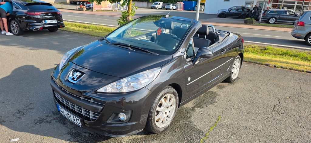 Peugeot 207 202.000 km 2.400 &euro; Siegbach 35768