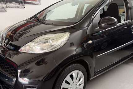 Peugeot 107 59.900 km 3.950 € Bergisch Gladbach 51469