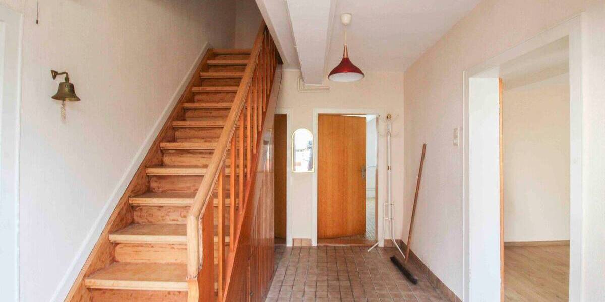 Einfamilienhaus Seesen Bornhausen - 6 Zimmer, 175 m&sup2;, 49.000&euro; | Angebot:26307625