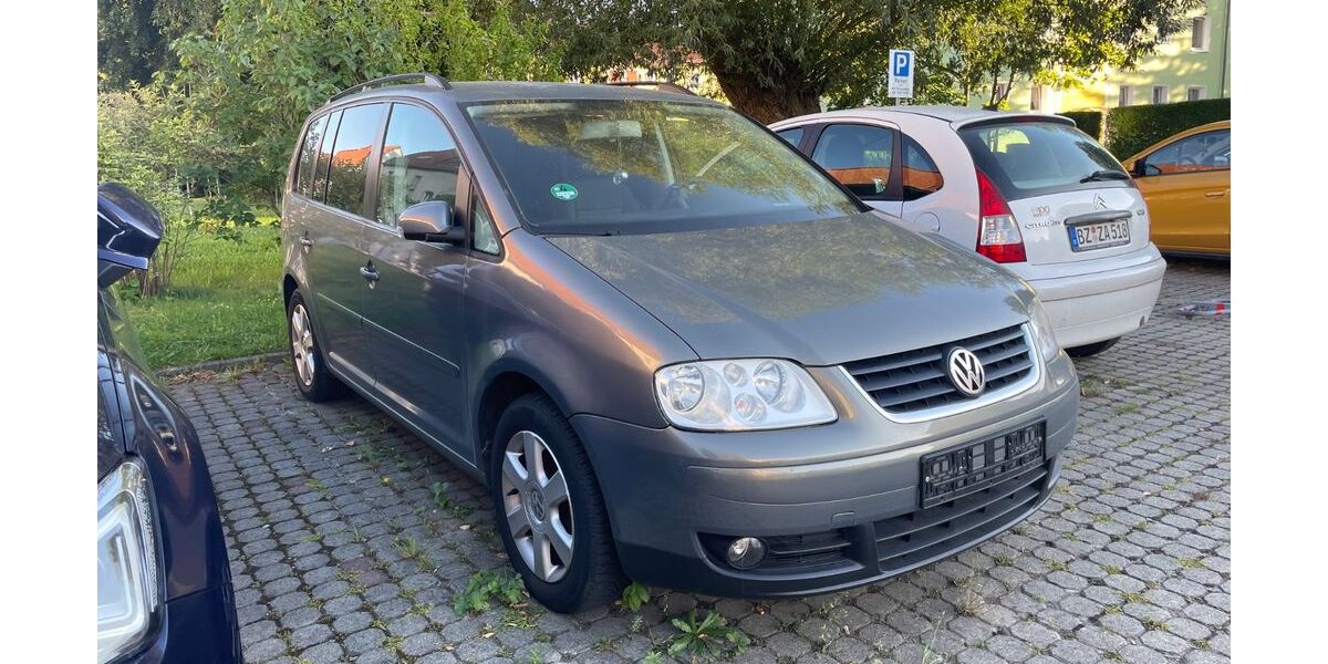 VW Touran 280.000 km 4.000 &euro; Bischofswerda 01877