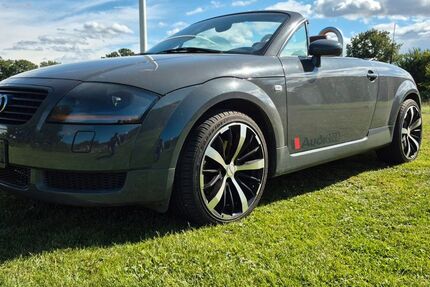 Audi TT 219.000 km 3.900 &euro; Lehmkuhlen 24211