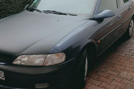Opel Vectra 132.000 km 1.500 &euro; Mainz Kostheim 55246