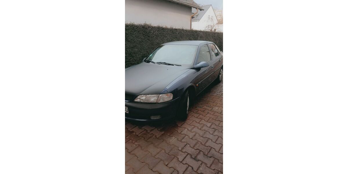 Opel Vectra 132.000 km 1.500 &euro; Mainz Kostheim 55246