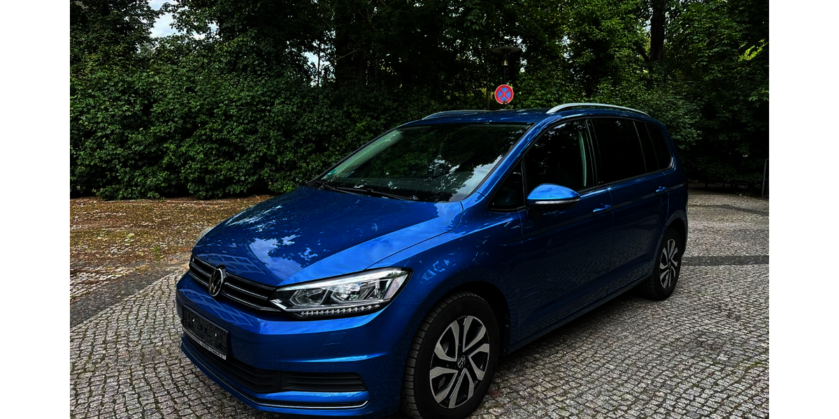 VW Touran 97.000 km 20.500 &euro; Berlin 10783