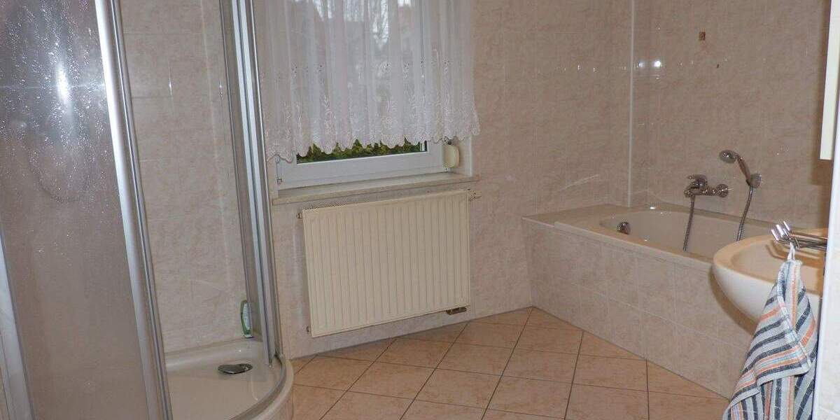 Doppelhaushälfte Neustadt Polenz - 4 Zimmer, 103 m&sup2;, 185.000&euro; | Angebot:25704877