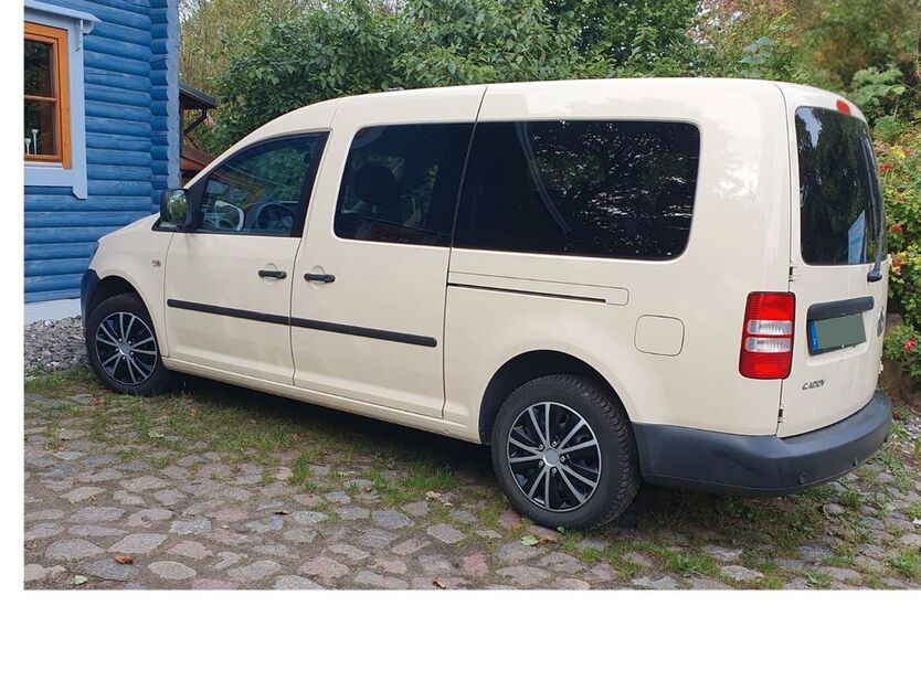VW Caddy Maxi 281.000 km 8.880 € Kröpelin 18236
