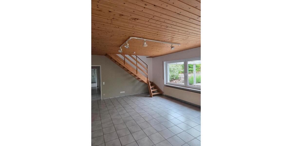 Einfamilienhaus Zweibrücken - 5.5 Zimmer, 129 m&sup2;, 349.000&euro; | Angebot:26963970
