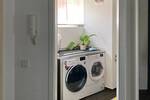 2-Zimmer-Wohnung mit 2 Bädern, Terrasse, Kfz-Stellplatz