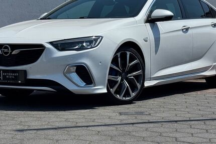 Opel Insignia 69.890 km 14.990 &euro; Mainz-Kostheim 55246