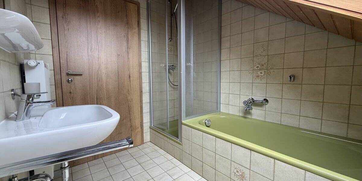 Etagenwohnung Satteldorf - 2 Zimmer, 65 m&sup2;, 600&euro; | Angebot:26273688