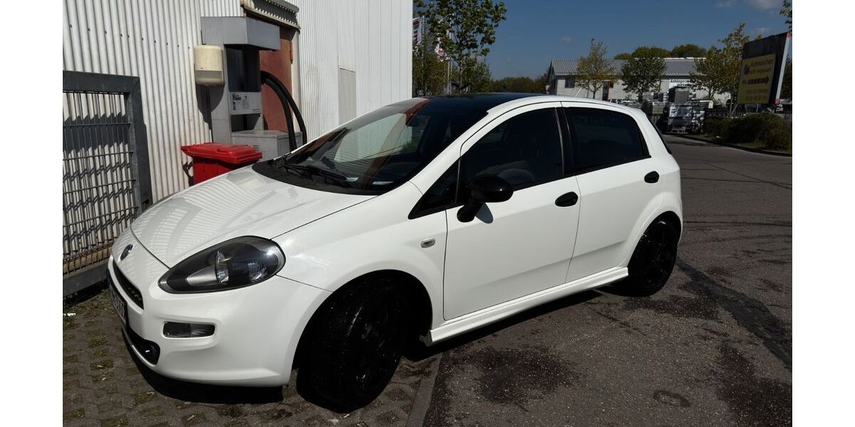 Fiat Punto 92.000 km 7.000 &euro; München 81245