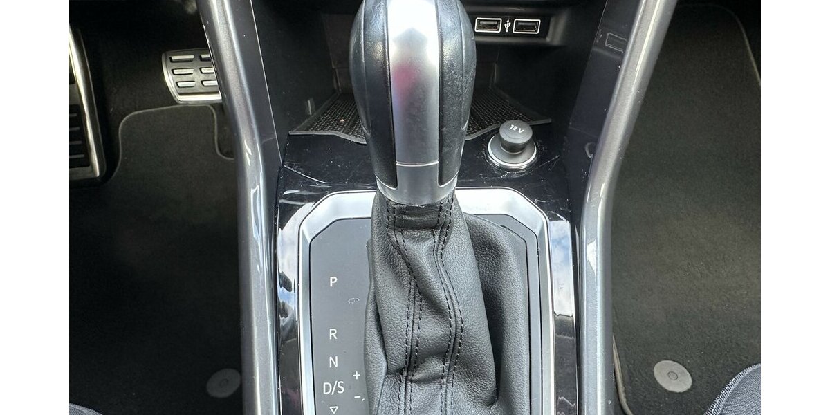 VW T-Roc IQ.DRIVE LED Navi PDC SHZ 127.074 km 18.500 &euro; Mainz 55122