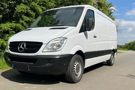 Mercedes-Benz Sprinter 311.000 km 7.200 &euro; Rödinghausen 32289