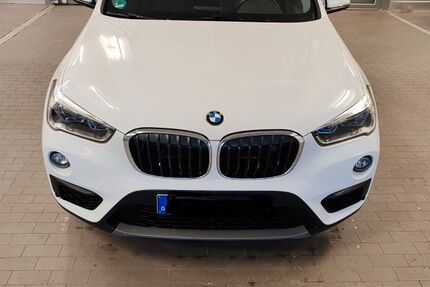 BMW X1 126.000 km 17.900 &euro; München 80993