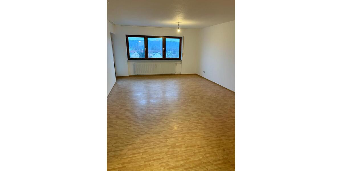 Etagenwohnung Waldshut-Tiengen Tiengen - 2 Zimmer, 61 m&sup2;, 840&euro; | Angebot:26322320