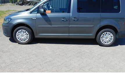 VW Caddy 98.700 km 13.590 &euro; Vordorf 38533