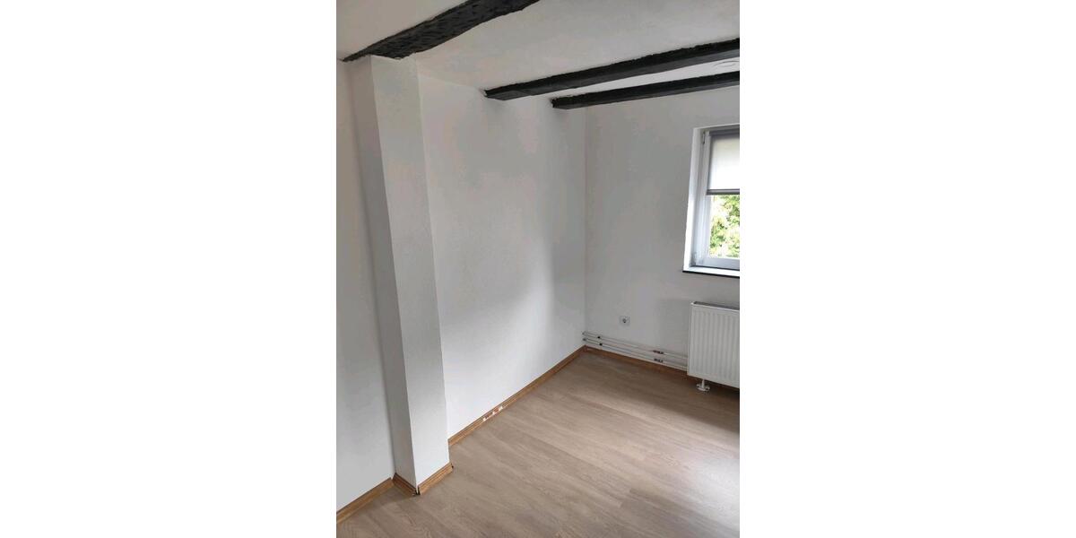 Mehrfamilienhaus, Wohnhaus Ahorn - 8 Zimmer, 100 m&sup2;, 235.000&euro; | Angebot:26906849