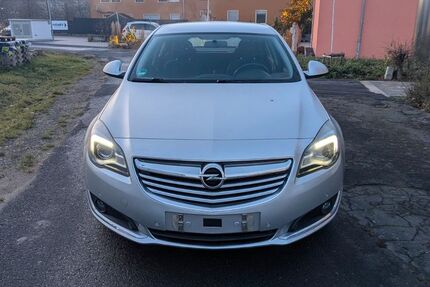 Opel Insignia 64.843 km 9.200 &euro; Bitburg 54634