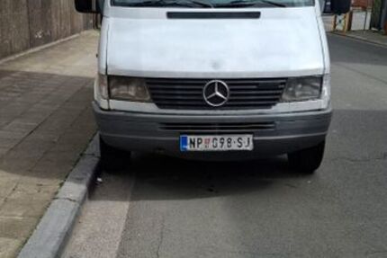 Mercedes-Benz Sprinter 612.000 km 4.900 &euro; Oberhausen 46049