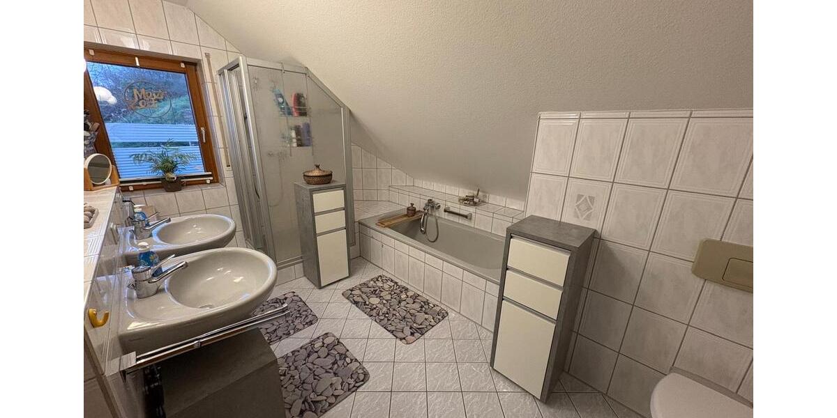 Doppelhaushälfte Gärtringen - 6 Zimmer, 140 m&sup2;, 629.900&euro; | Angebot:24676886