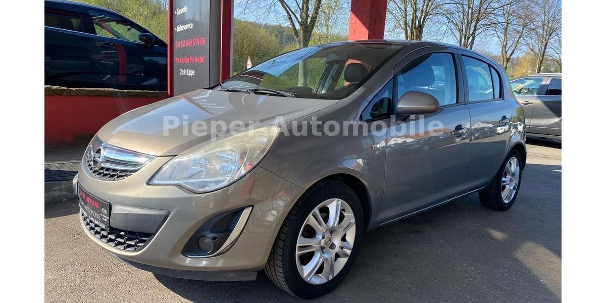 Opel Corsa 98.000 km 6.490 &euro; Oerlinghausen 33813
